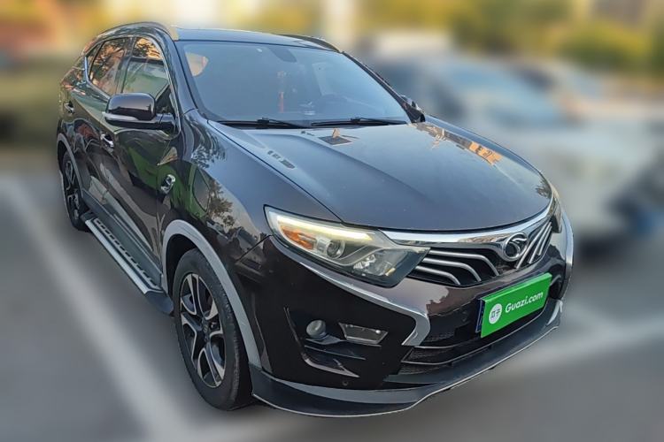 Used Soueast DX7 2015 1.5T Automatic Luxury Model Front Right 45 Deg