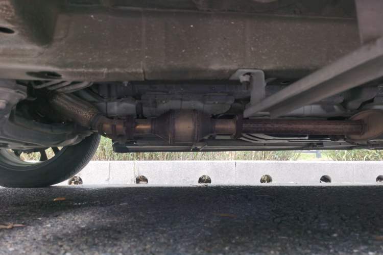 Used Soueast DX7 2015 1.5T Automatic Prestige Model Chassis Front Left