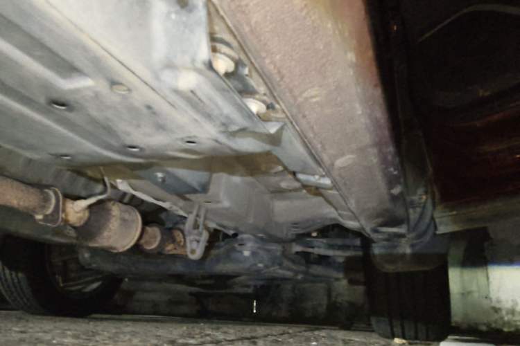 Used Soueast DX7 2015 1.5T Automatic Prestige Model Chassis Front Right