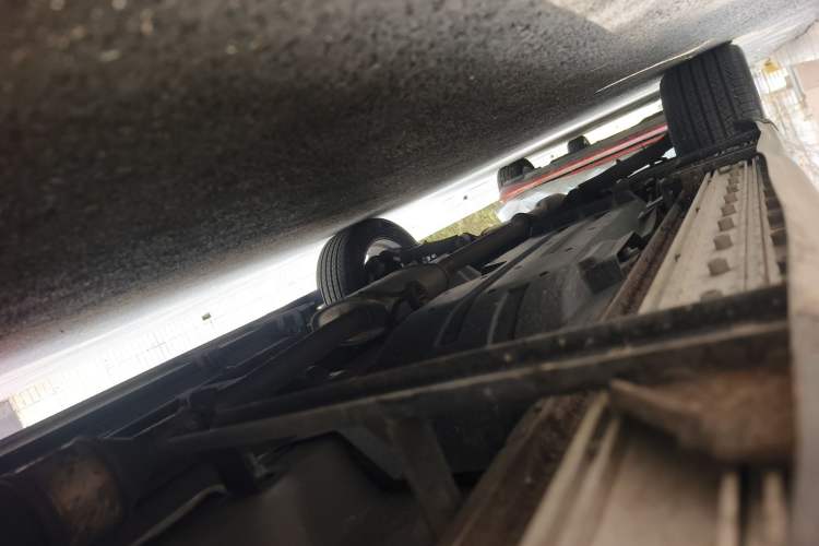 Used Soueast DX7 2015 1.5T Automatic Luxury Model Chassis Front Right