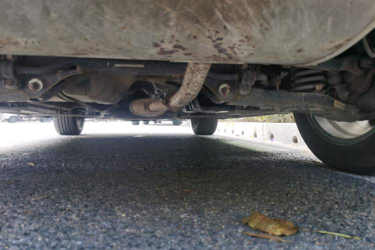 Used Soueast DX7 2015 1.5T Automatic Prestige Model Chassis Rear