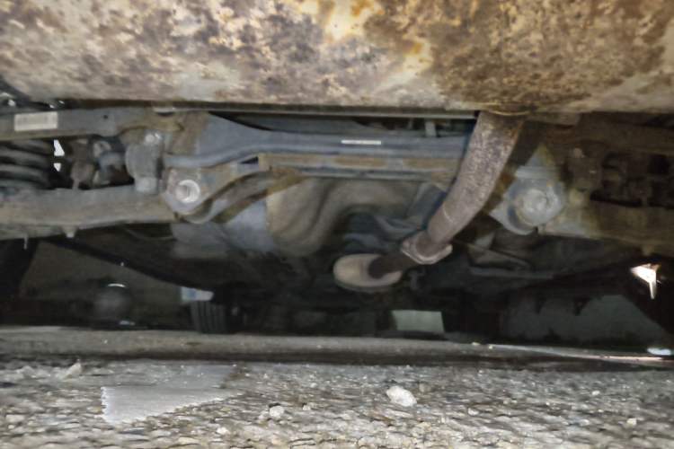 Used Soueast DX7 2015 1.5T Automatic Prestige Model Chassis Rear