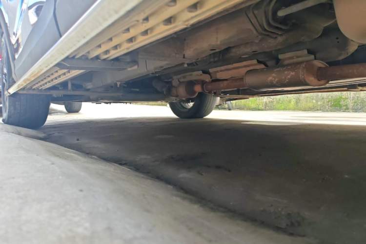 Used Soueast DX7 2015 1.5T Automatic Elite Model Chassis Rear Left