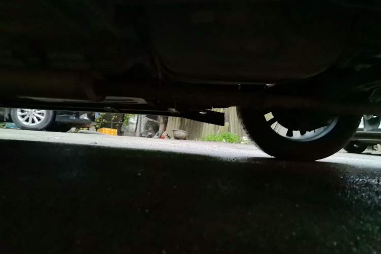 Used Soueast DX7 2015 1.5T Automatic Luxury Model Chassis Rear Left