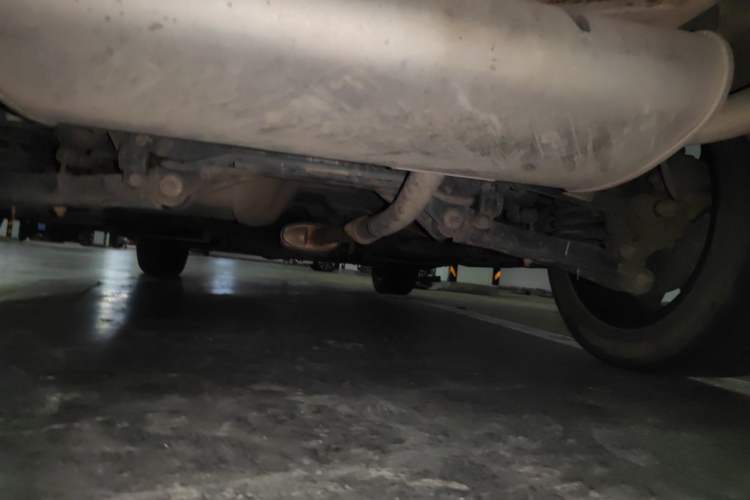 Used Soueast DX7 2015 1.5T Manual Luxury Model Chassis Rear