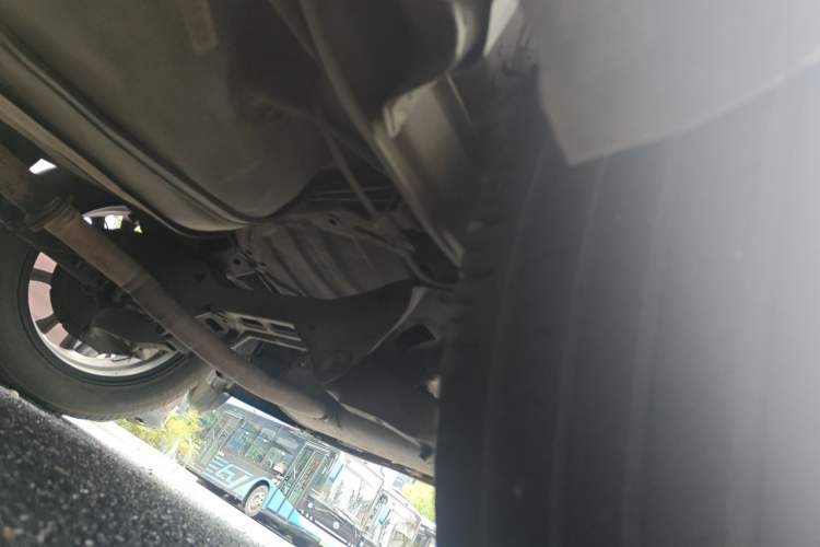 Used Soueast DX7 2015 1.5T Automatic Prestige Model Chassis Rear