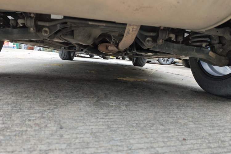 Used Soueast DX7 2015 1.5T Automatic Luxury Model Chassis Rear