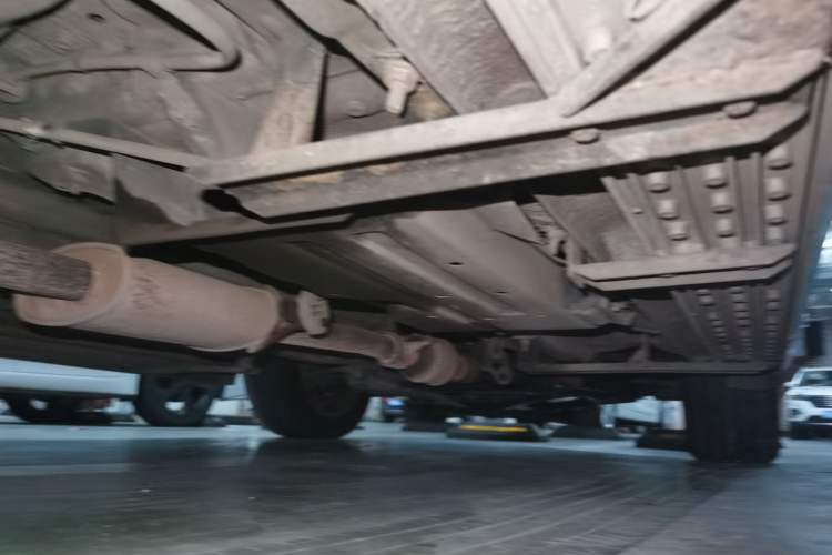 Used Soueast DX7 2015 1.5T Automatic Luxury Model Chassis Rear Right