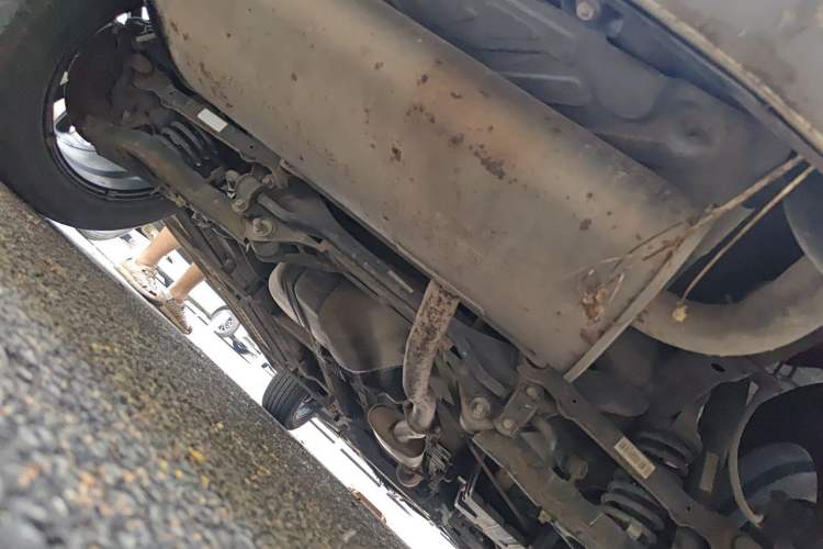 Used Soueast DX7 2015 1.5T Manual Luxury Model Chassis Rear Right