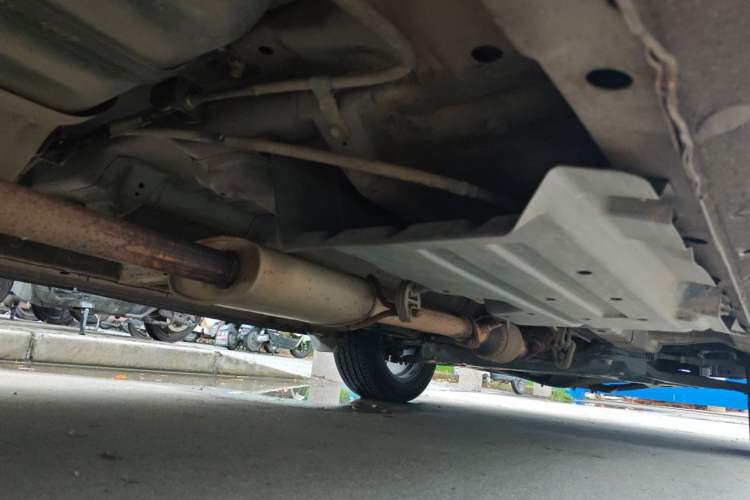 Used Soueast DX7 2015 1.5T Manual Luxury Model Chassis Rear Right