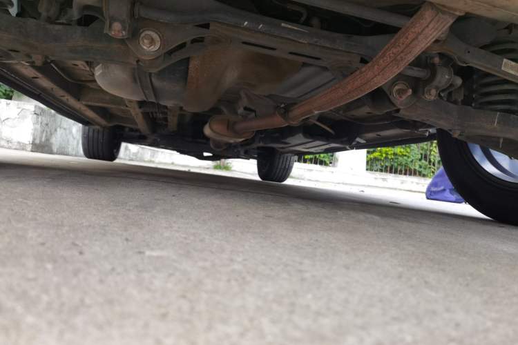 Used Soueast DX7 2015 1.5T Automatic Luxury Model Chassis Rear