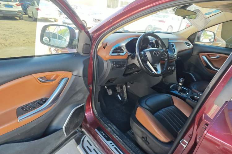 Used Soueast DX7 2015 1.5T Manual Luxury Model Driver Seat