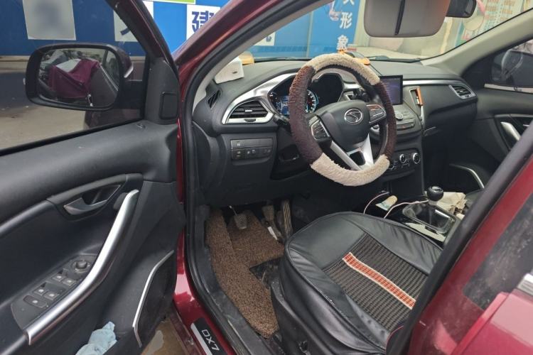 Used Soueast DX7 2015 1.5T Manual Luxury Model Driver Seat