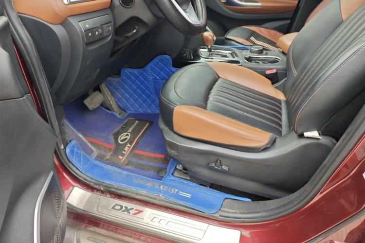 Used Soueast DX7 2015 1.5T Automatic Luxury Model Driver Seat