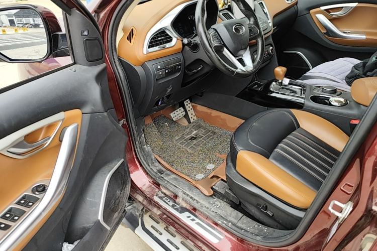 Used Soueast DX7 2015 1.5T Automatic Luxury Model Driver Seat