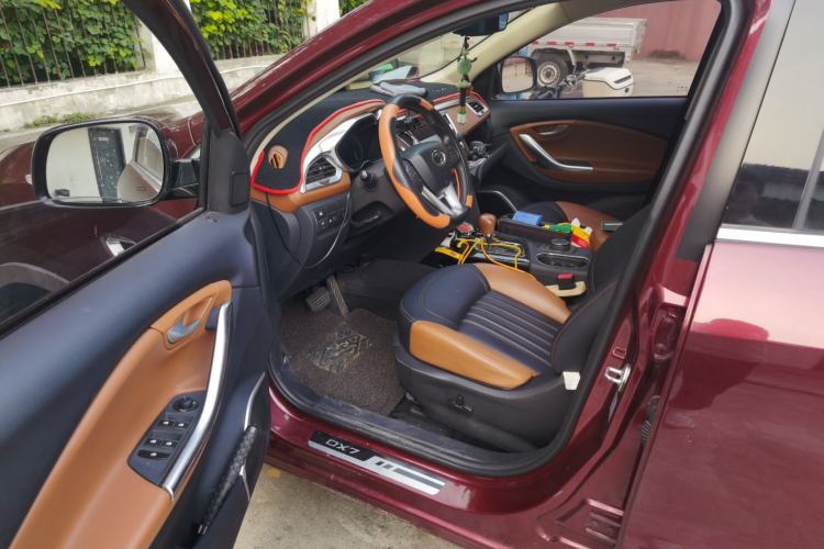 Used Soueast DX7 2015 1.5T Automatic Luxury Model Driver Seat