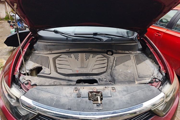 Used Soueast DX7 2015 1.5T Manual Luxury Model Engine Bay