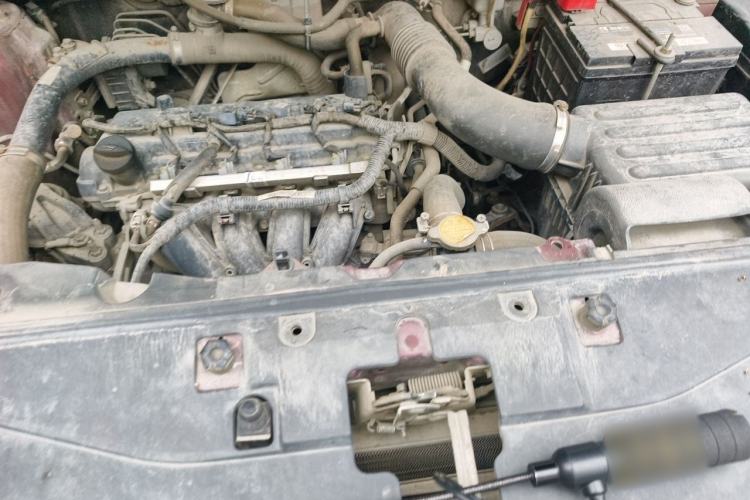 Used Soueast DX7 2015 1.5T Manual Luxury Model Engine Bay
