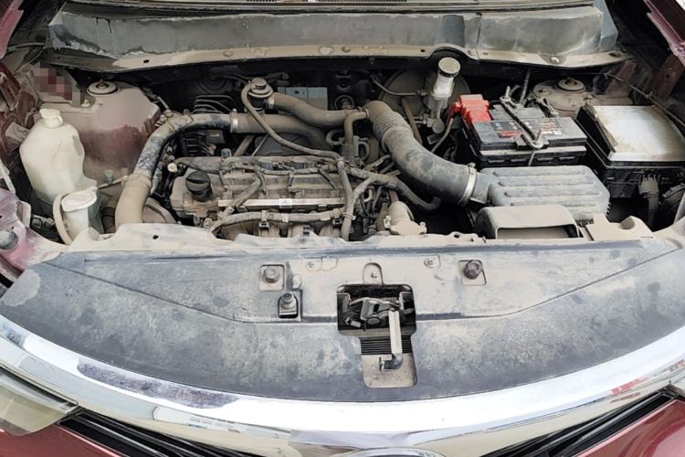 Used Soueast DX7 2015 1.5T Automatic Luxury Model Engine Bay