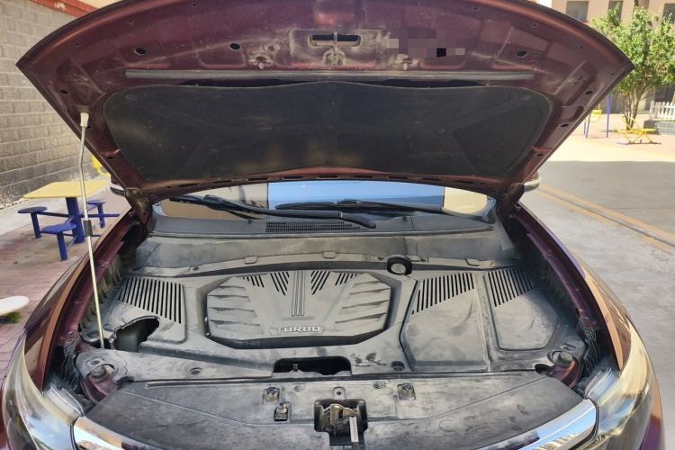 Used Soueast DX7 2015 1.5T Automatic Luxury Model Engine Bay