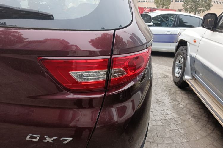 Used Soueast DX7 2015 1.5T Automatic Luxury Model Exterior 3