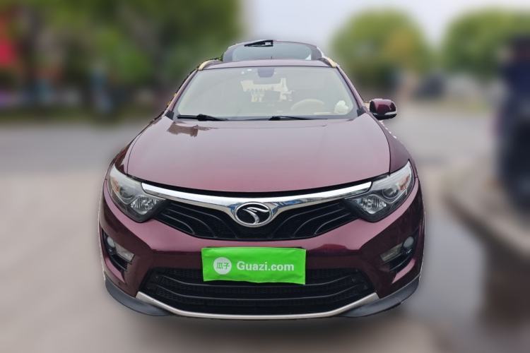 Used Soueast DX7 2015 1.5T Manual Luxury Model Front