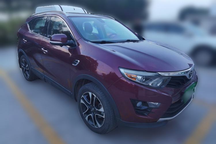 Used Soueast DX7 2015 1.5T Manual Luxury Model Front Right 45 Deg