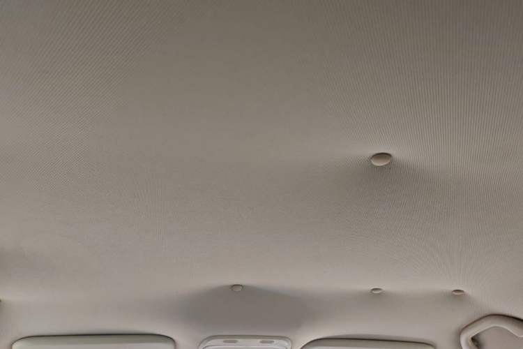 Used Soueast DX7 2015 1.5T Automatic Elite Model Headliner