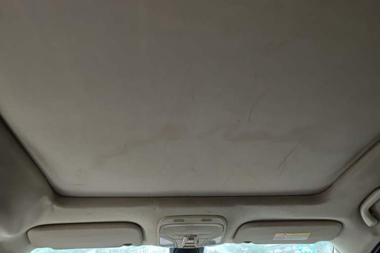 Used Soueast DX7 2015 1.5T Automatic Luxury Model Headliner