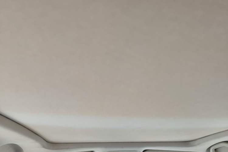 Used Soueast DX7 2015 1.5T Automatic Luxury Model Headliner