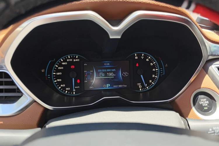 Used Soueast DX7 2015 1.5T Automatic Luxury Model Instrument Cluster