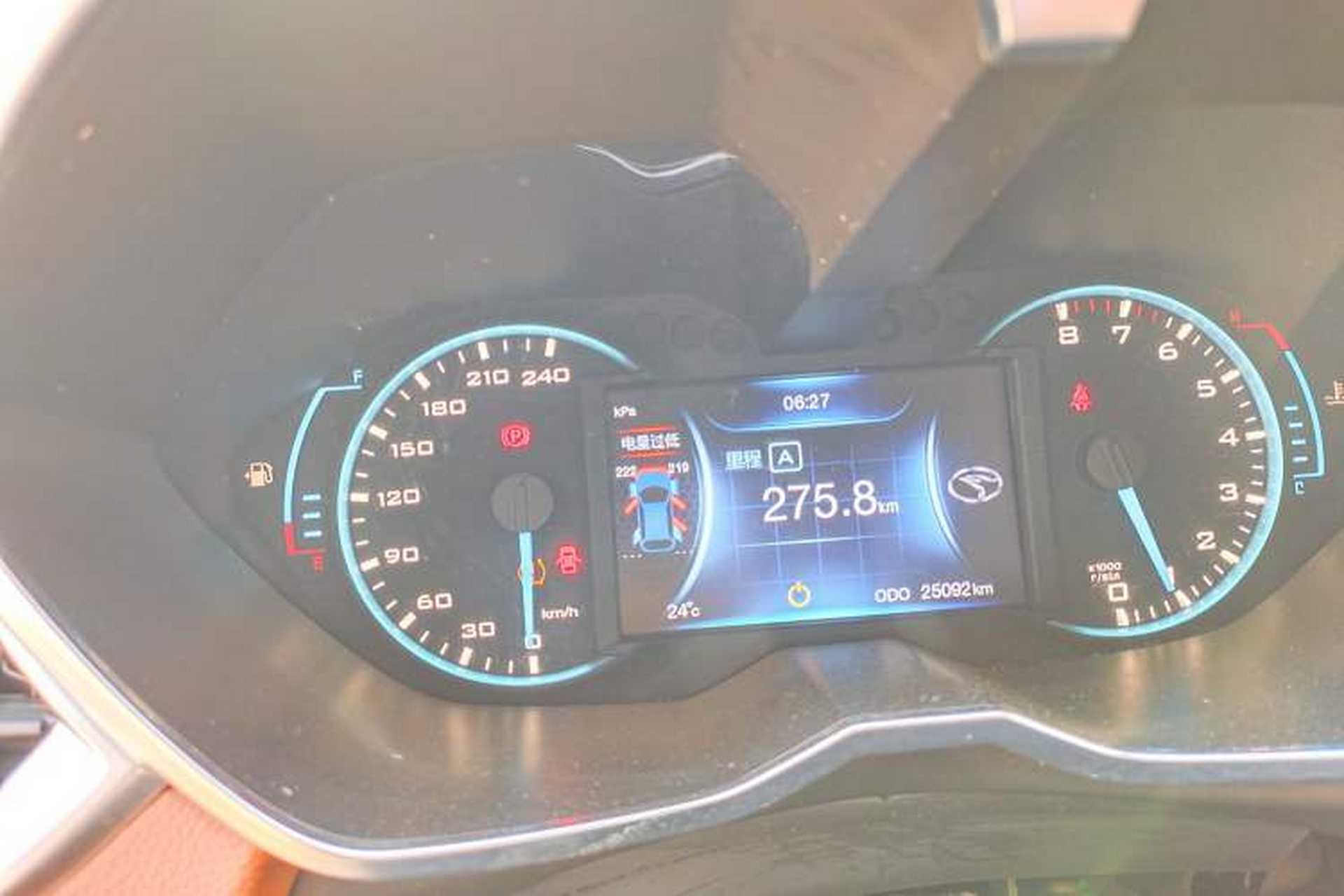 Used Soueast DX7 2015 1.5T Manual Luxury Model Instrument Cluster