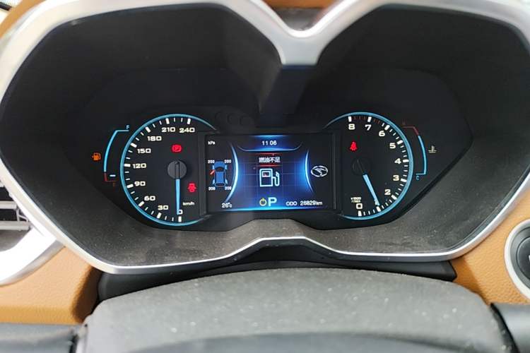 Used Soueast DX7 2015 1.5T Automatic Luxury Model Instrument Cluster