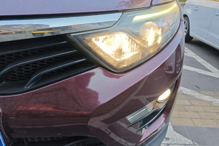 Used Soueast DX7 2015 1.5T Manual Luxury Model Left Front Headlight