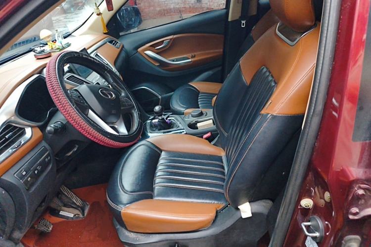 Used Soueast DX7 2015 1.5T Manual Luxury Model Left Front Seat