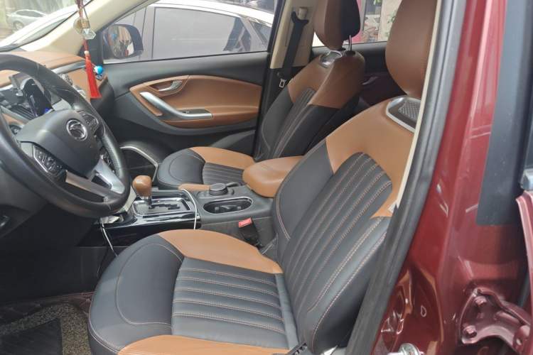 Used Soueast DX7 2015 1.5T Automatic Luxury Model Left Front Seat