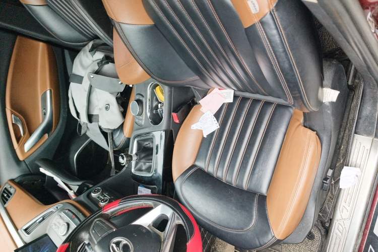 Used Soueast DX7 2015 1.5T Manual Luxury Model Left Front Seat