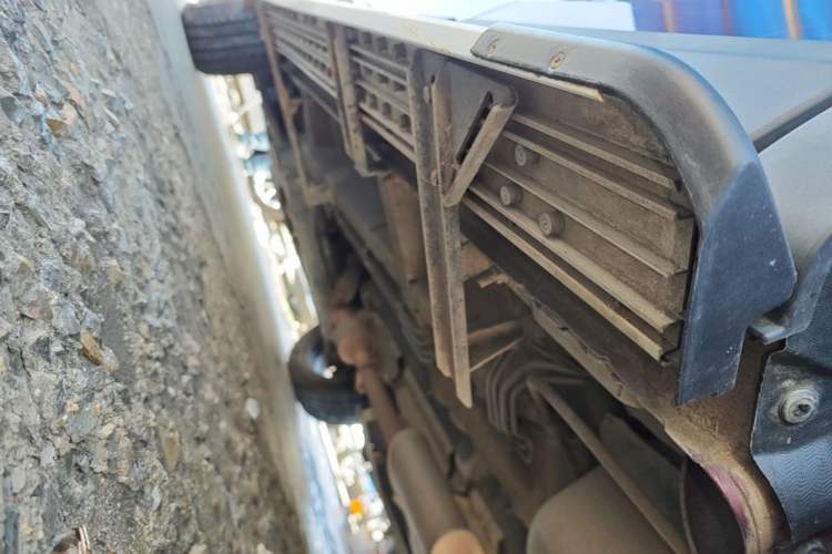 Used Soueast DX7 2015 1.5T Manual Luxury Model Left Side Sill