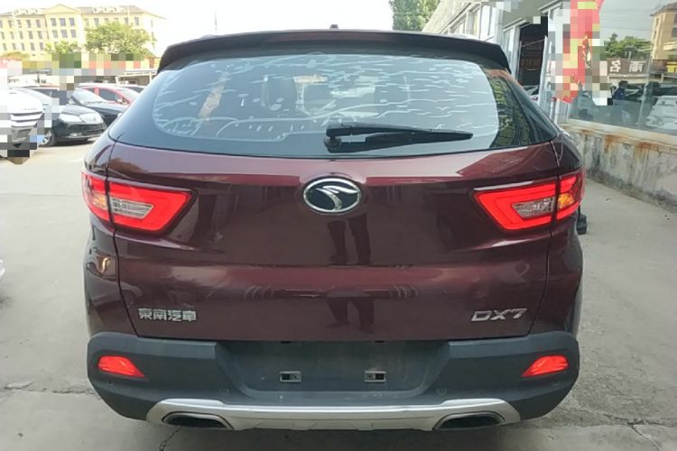 Used Soueast DX7 2015 1.5T Automatic Luxury Model Rear