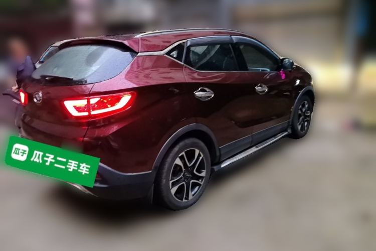Used Soueast DX7 2015 1.5T Automatic Luxury Model Rear Right 45 Deg