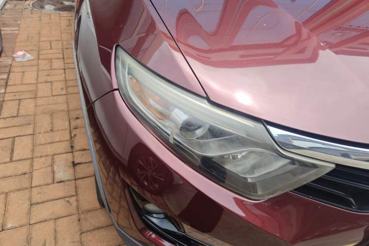 Used Soueast DX7 2015 1.5T Automatic Luxury Model Right Front Headlight