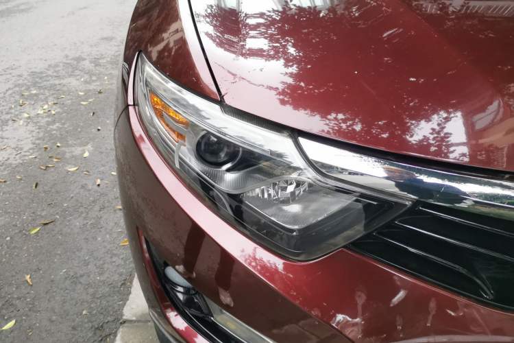 Used Soueast DX7 2015 1.5T Automatic Luxury Model Right Front Headlight