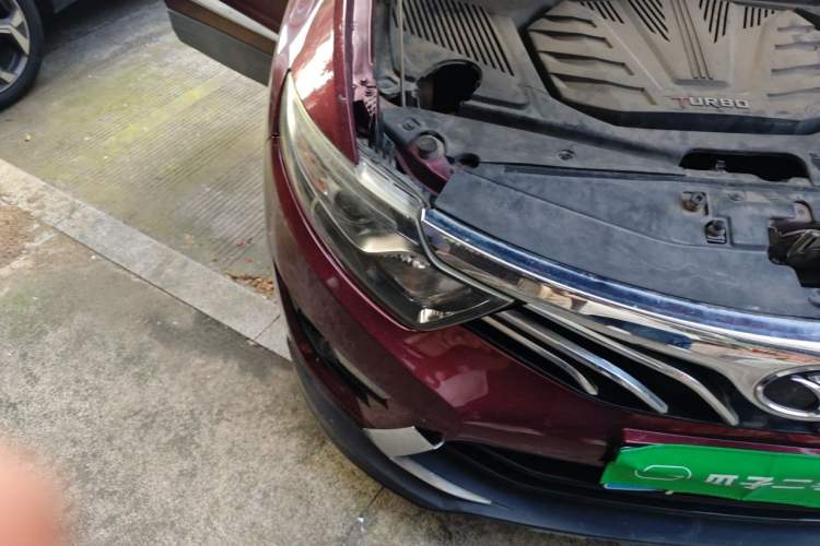 Used Soueast DX7 2015 1.5T Automatic Luxury Model Right Front Headlight