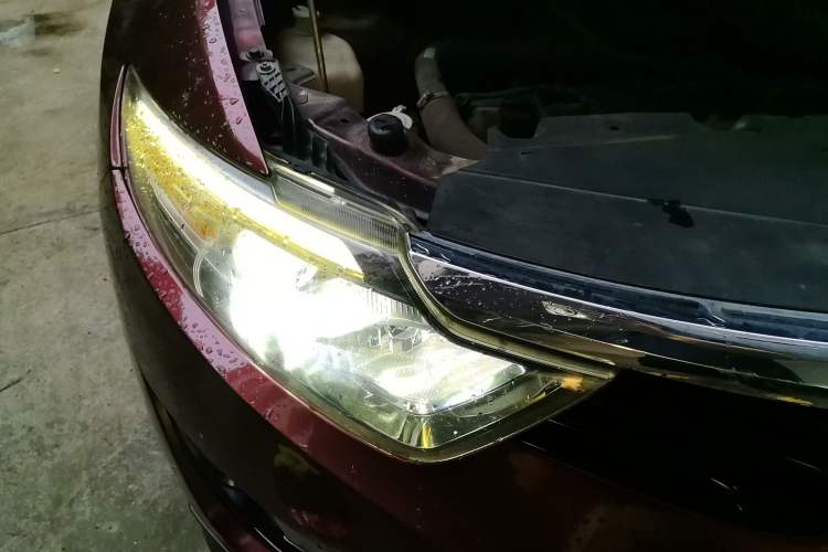 Used Soueast DX7 2015 1.5T Automatic Luxury Model Right Front Headlight