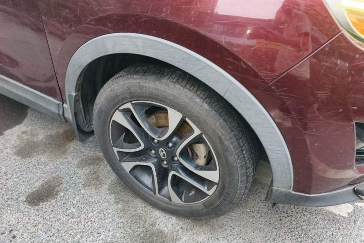 Used Soueast DX7 2015 1.5T Manual Luxury Model Right Front Wheel Hub