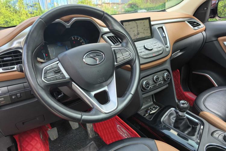 Used Soueast DX7 2015 1.5T Manual Luxury Model Steering Wheel