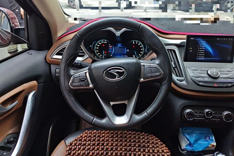 Used Soueast DX7 2015 1.5T Manual Luxury Model Steering Wheel