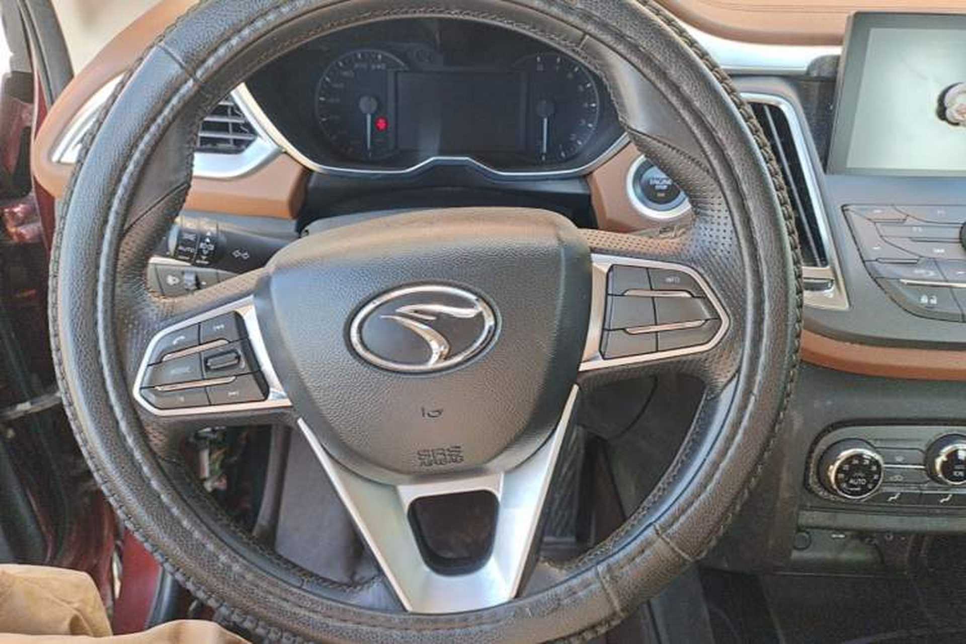 Used Soueast DX7 2015 1.5T Manual Luxury Model Steering Wheel