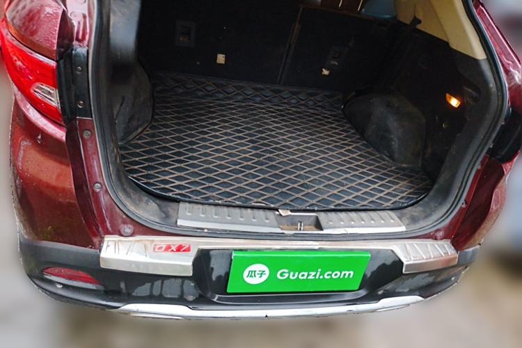 Used Soueast DX7 2015 1.5T Manual Luxury Model Trunk