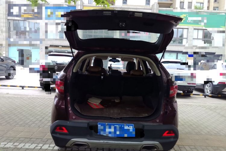 Used Soueast DX7 2015 1.5T Automatic Luxury Model Trunk